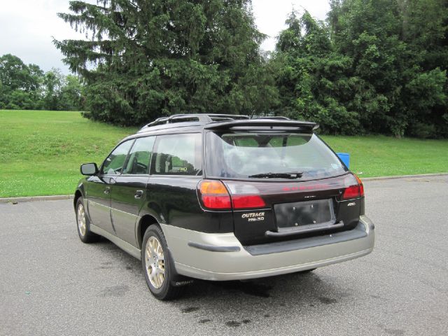 2003 Subaru Outback String Ray