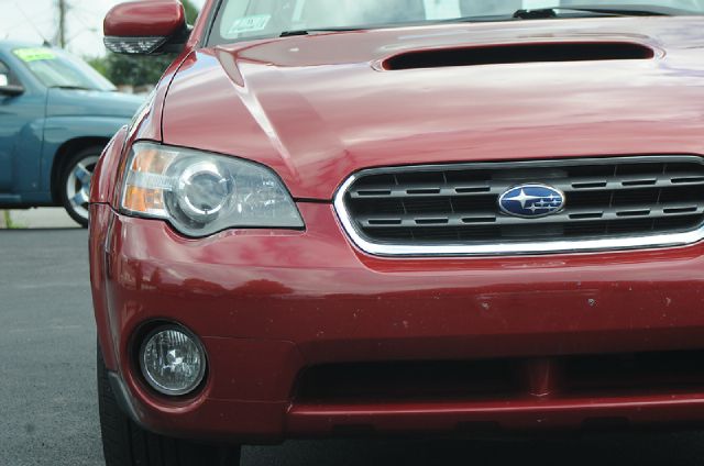 2005 Subaru Outback Reg Cab 112 WB XL