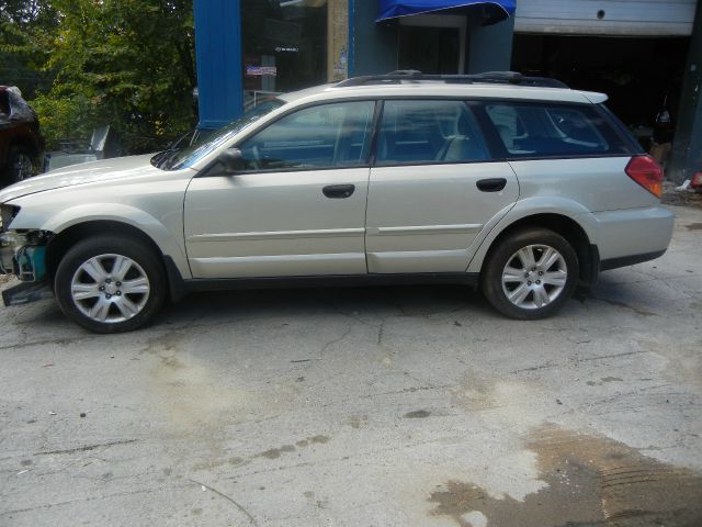 2005 Subaru Outback EX 4D Hardtop