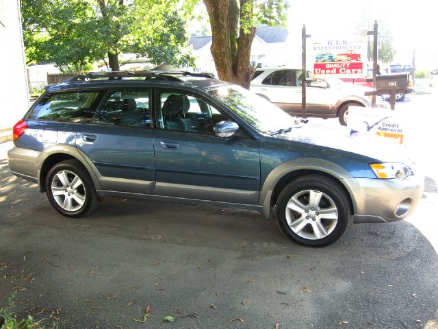 2005 Subaru Outback Se-four Door Sports Car