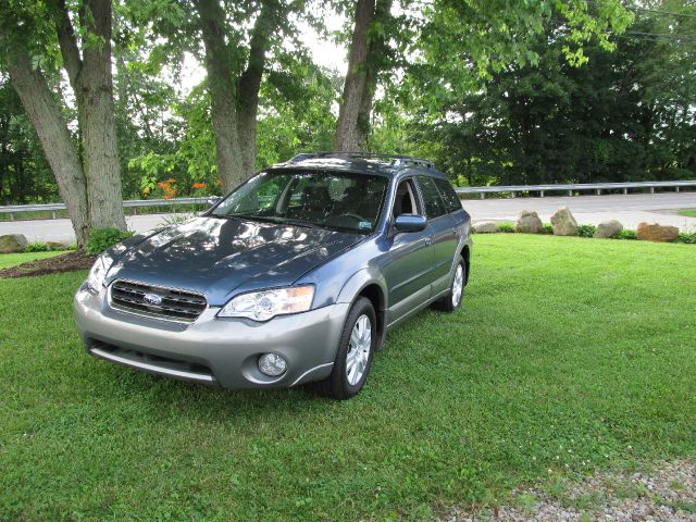 2005 Subaru Outback EX 4D Hardtop