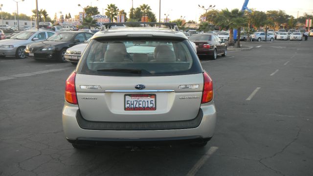 2005 Subaru Outback EX 4D Hardtop