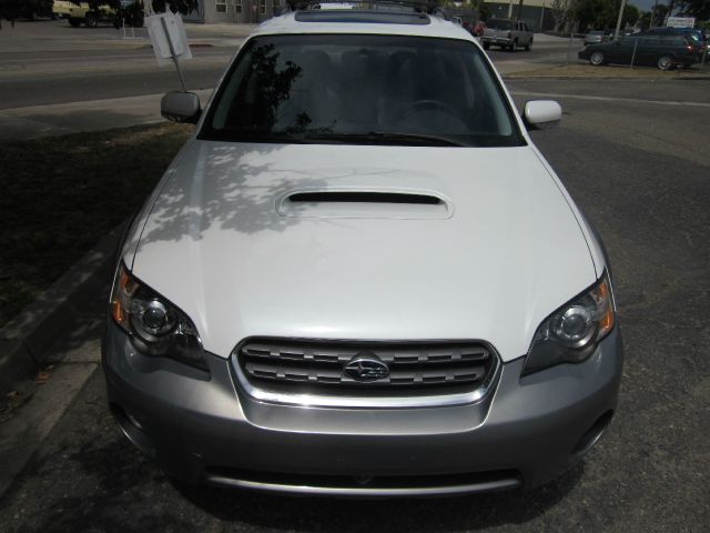 2005 Subaru Outback Reg Cab 112 WB XL