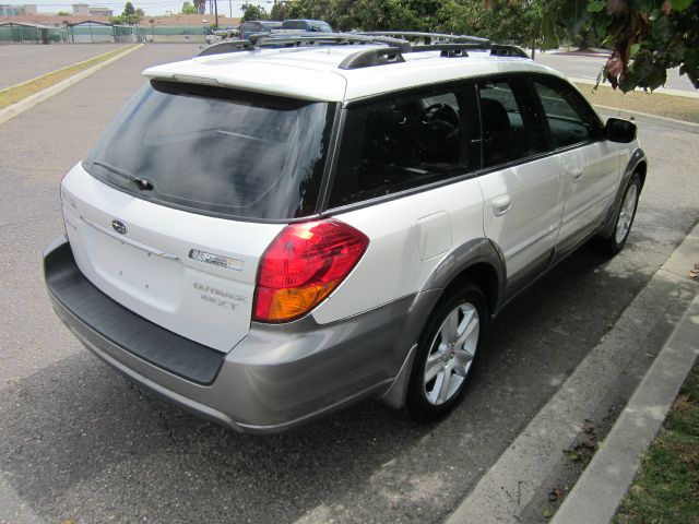 2005 Subaru Outback Reg Cab 112 WB XL