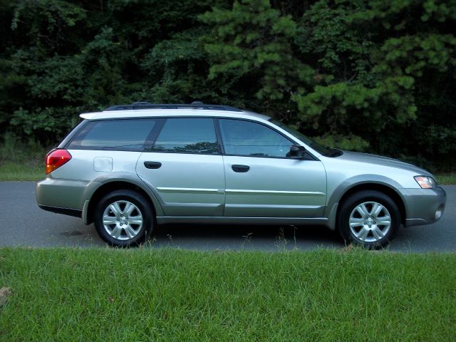 2005 Subaru Outback EX 4D Hardtop