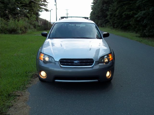 2005 Subaru Outback EX 4D Hardtop