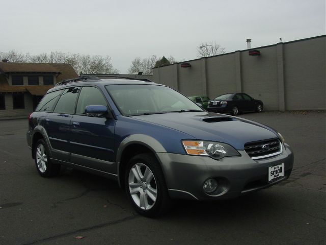 2005 Subaru Outback Reg Cab 112 WB XL