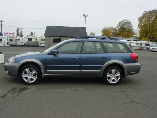 2005 Subaru Outback Reg Cab 112 WB XL