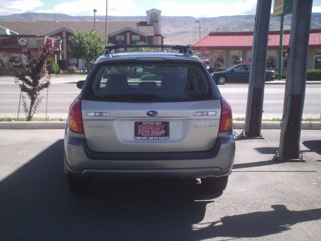 2005 Subaru Outback EX 4D Hardtop