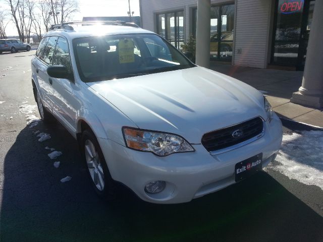 2006 Subaru Outback EX 4D Hardtop