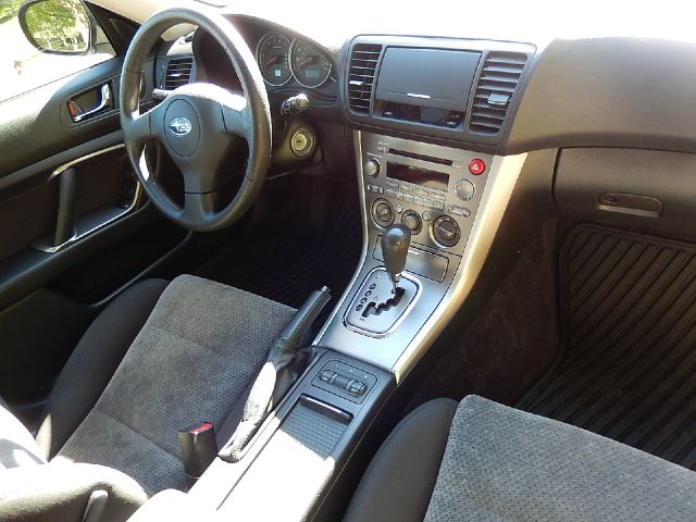 2006 Subaru Outback EX 4D Hardtop