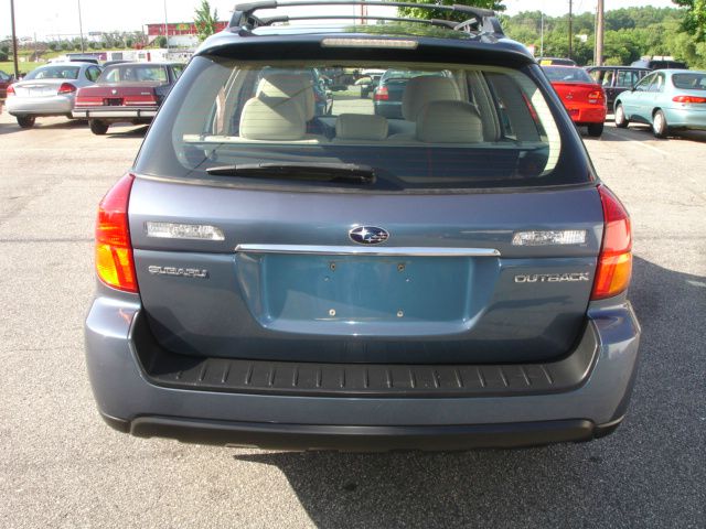 2006 Subaru Outback EX 4D Hardtop