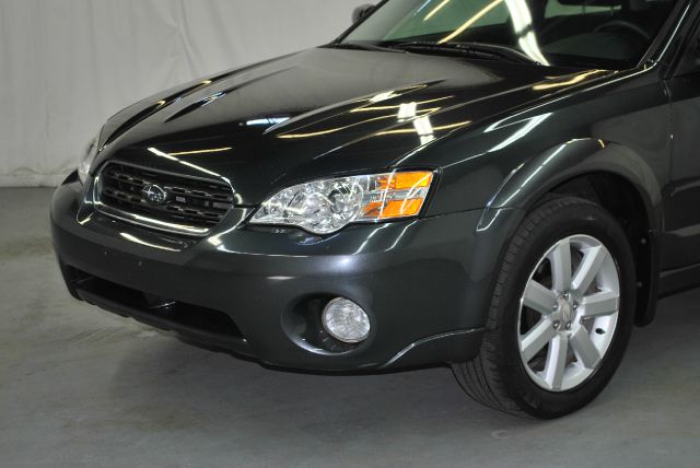 2006 Subaru Outback EX 4D Hardtop