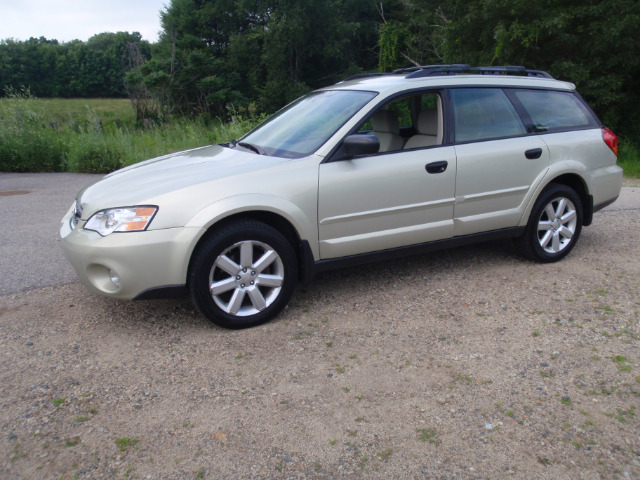 2006 Subaru Outback EX 4D Hardtop