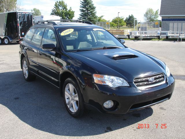 2006 Subaru Outback Reg Cab 112 WB XL