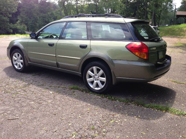 2007 Subaru Outback EX 4D Hardtop