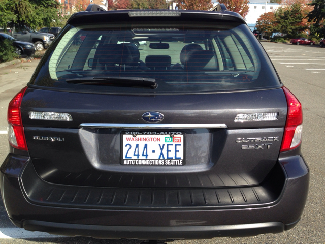 2008 Subaru Outback 323i Sedan