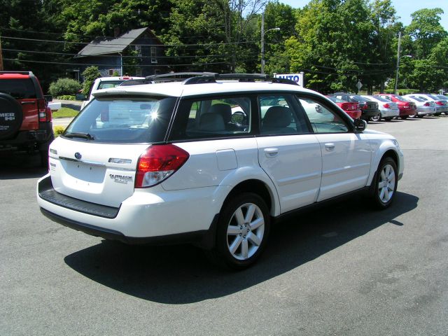 2008 Subaru Outback LTZ 4X4 (marshalltown)