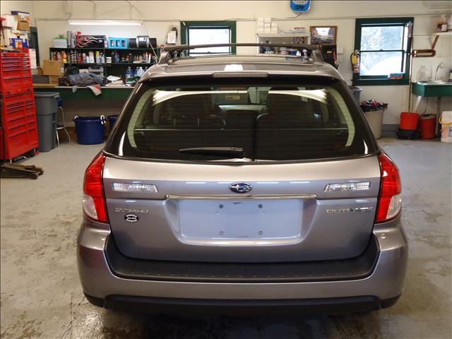 2008 Subaru Outback Base Premium Track Grand Touring