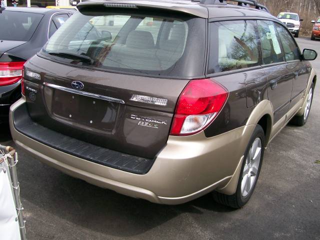 2008 Subaru Outback Leather ROOF