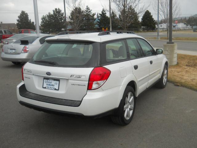 2008 Subaru Outback Leather ROOF