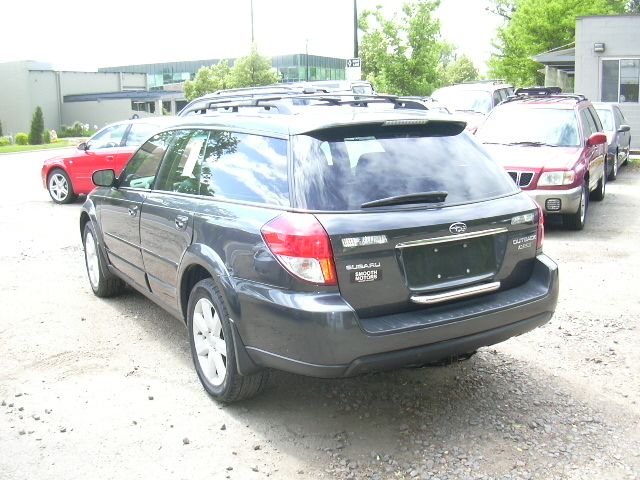 2008 Subaru Outback LTZ 4X4 (marshalltown)