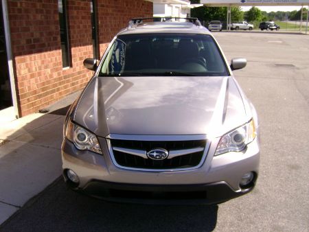 2008 Subaru Outback LTZ 4X4 (marshalltown)