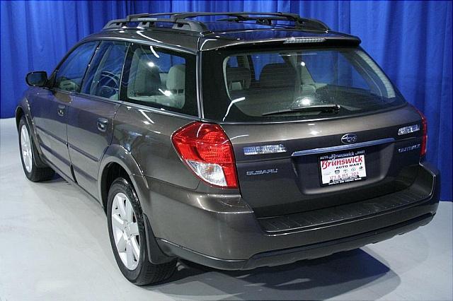 2008 Subaru Outback Se1one Owner