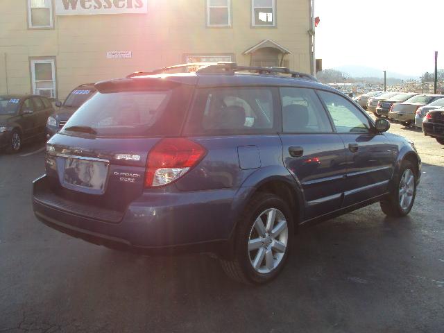 2008 Subaru Outback EX - DUAL Power Doors