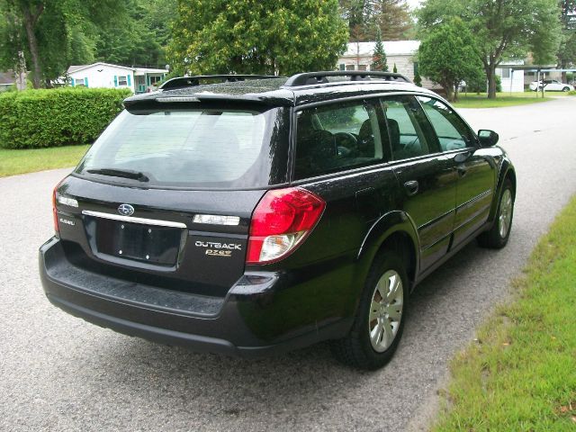 2008 Subaru Outback Reg Cab - Long Bed 4x4 At