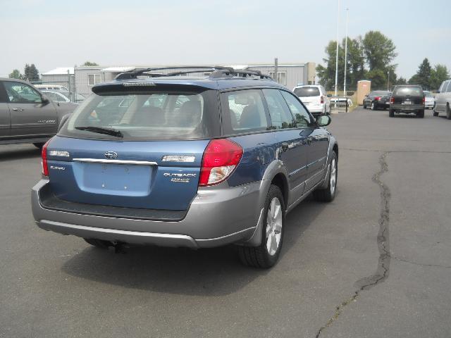 2008 Subaru Outback Leather ROOF