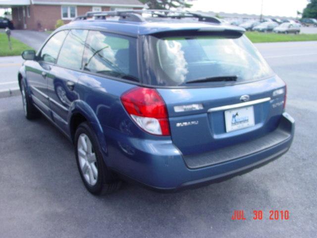 2008 Subaru Outback Leather ROOF