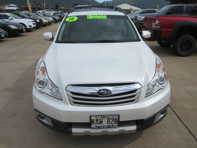 2010 Subaru Outback LTZ 4X4 (marshalltown)