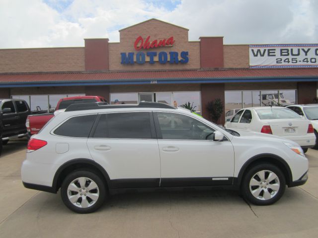 2010 Subaru Outback LTZ 4X4 (marshalltown)