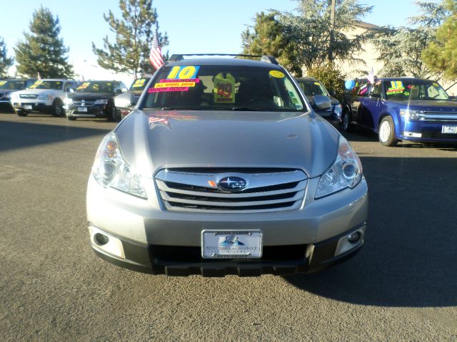 2010 Subaru Outback 2.3T Sedan 4D