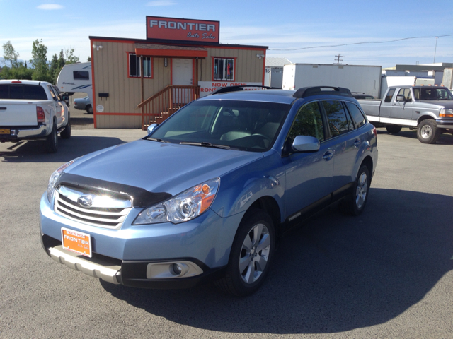 2010 Subaru Outback LTZ 4X4 (marshalltown)