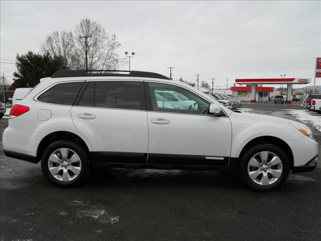 2010 Subaru Outback Premium