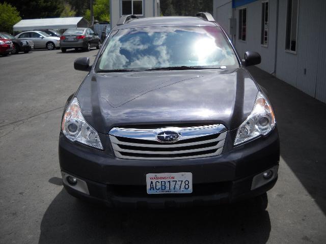 2010 Subaru Outback Premium