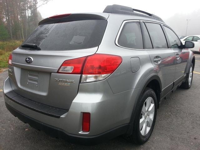 2010 Subaru Outback AWD SL