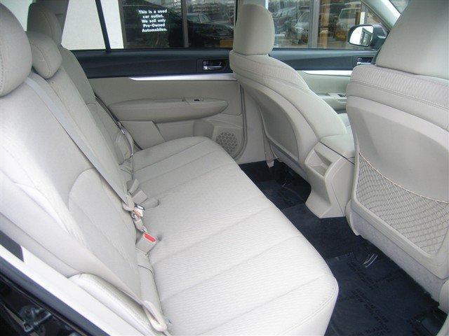 2010 Subaru Outback SL Leather