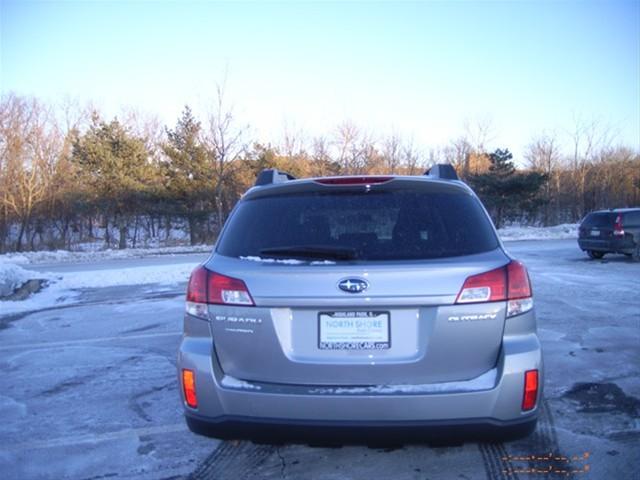 2010 Subaru Outback LTZ LEA SR NAV PRB C2