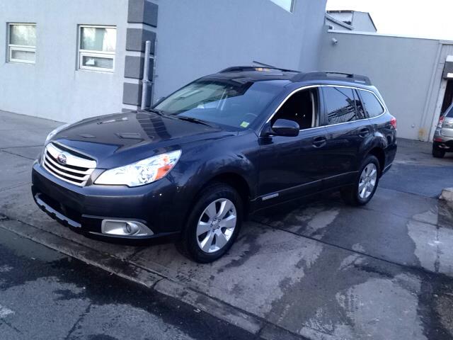 2011 Subaru Outback 2.3T Sedan 4D