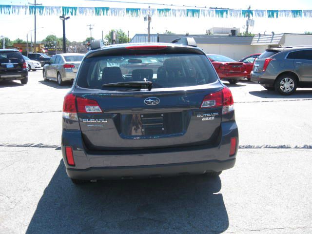 2011 Subaru Outback 2 Door