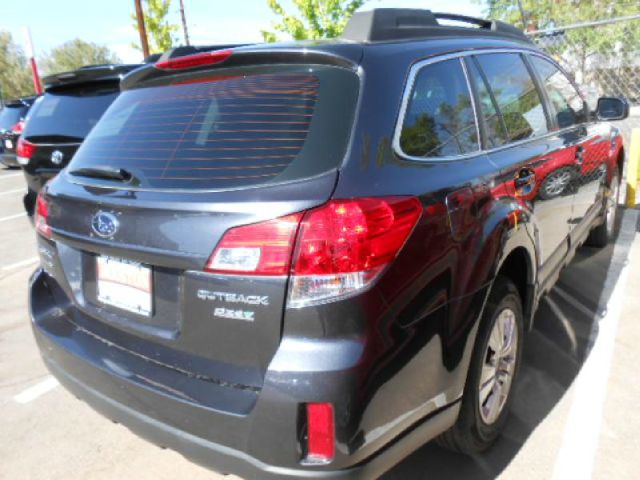 2011 Subaru Outback 2.3T Sedan 4D