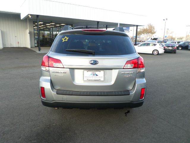 2011 Subaru Outback 2.3T Sedan 4D