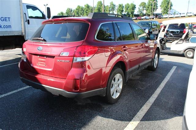 2013 Subaru Outback 2.3T Sedan 4D