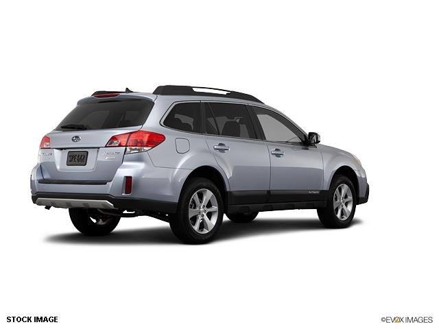 2013 Subaru Outback Unknown