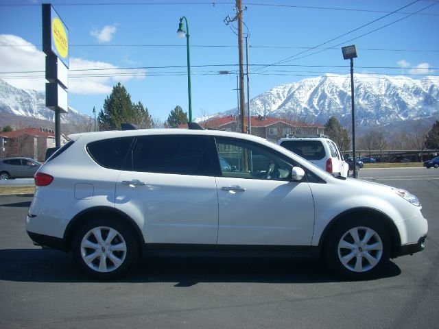 2006 Subaru Tribeca 5d Hatchback