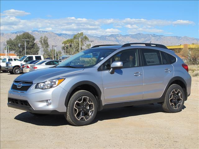 2013 Subaru XV Crosstrek Base Ext Cab Dually