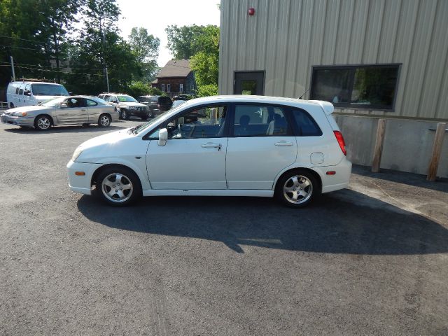 2004 Suzuki Aerio EX - DUAL Power Doors